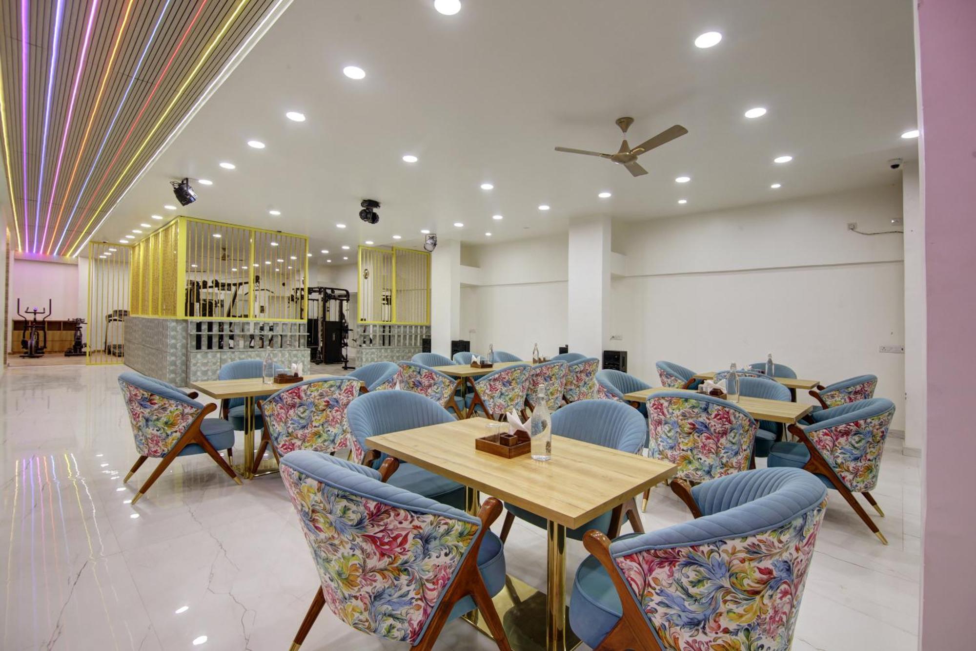Anandam Club House Aparthotel Gurgaon Luaran gambar